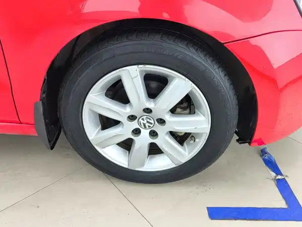 Volkswagen Polo 2013