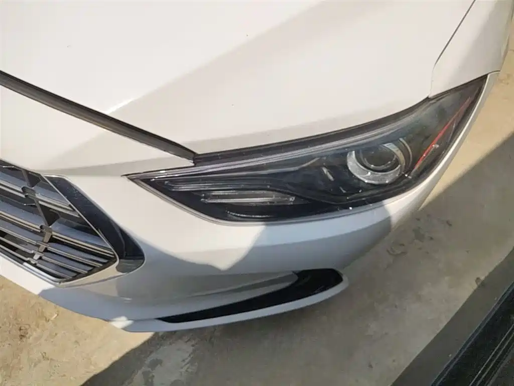 Hyundai Elantra 2020 — фото 24