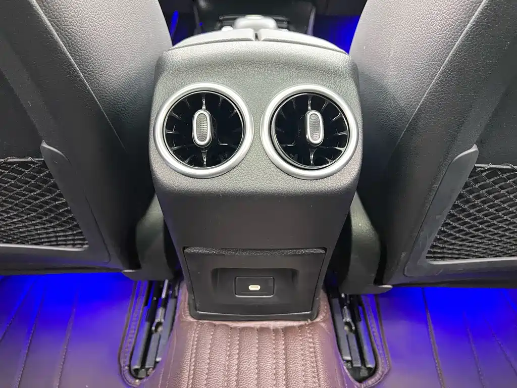 Mercedes-Benz A-Class 2023 — фото 18