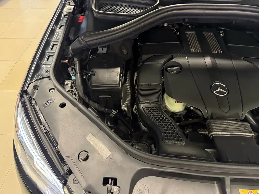 Mercedes-Benz GLE 2017 — фото 25