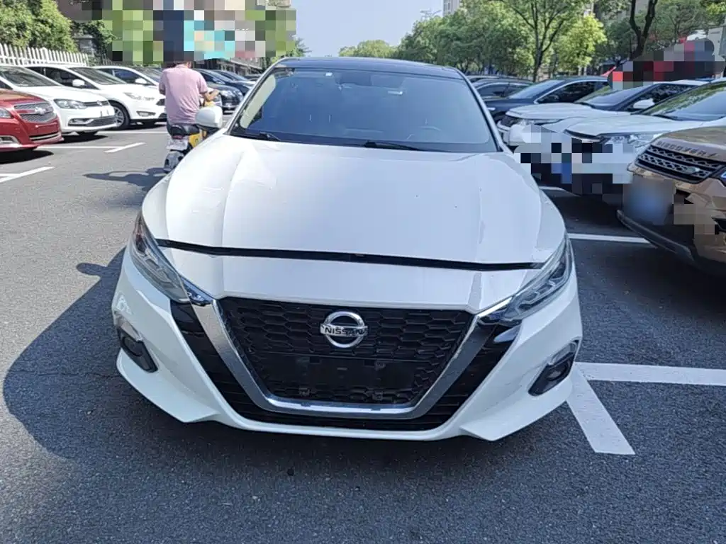 Nissan Teana 2021