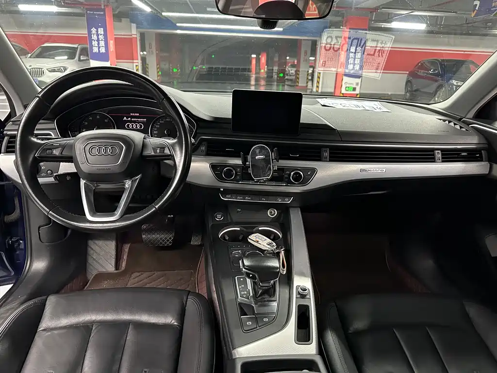 Audi A4 2018 — фото 11