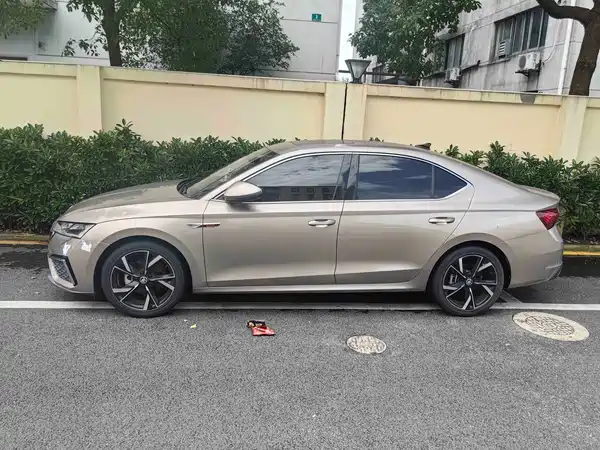 Skoda Octavia 2023