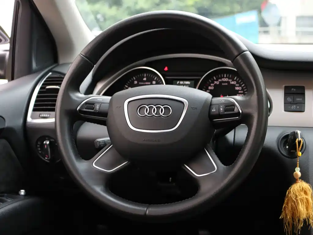 Audi Q7 2016 — фото 19