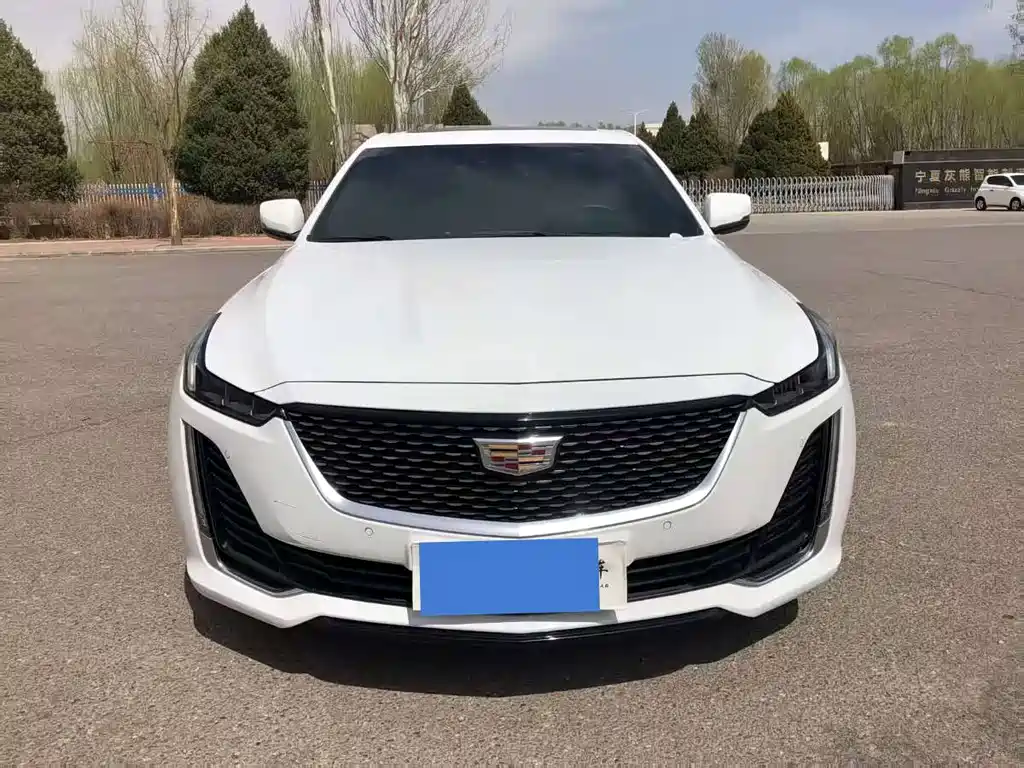 Cadillac CT5 2023 — фото 2
