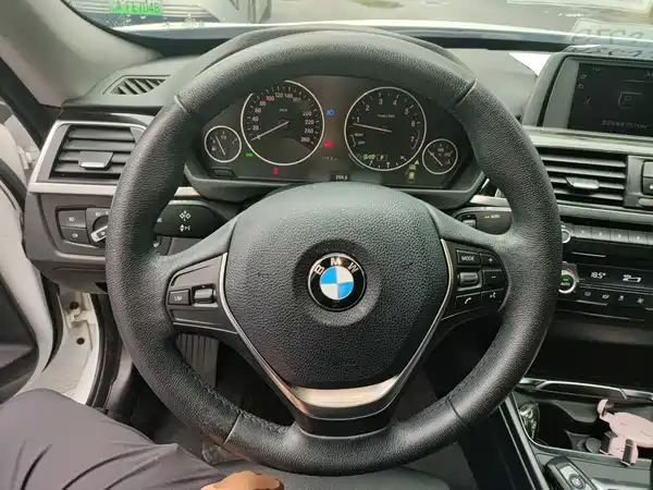 BMW 3 Series GT 2018