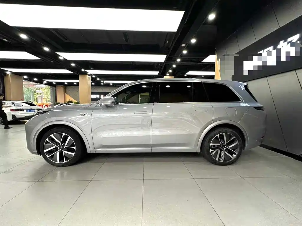 Li Auto Li L9 2023
