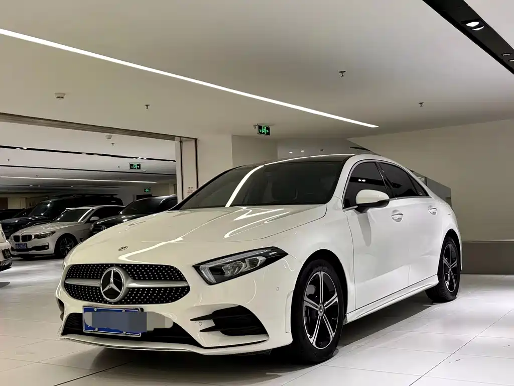 Mercedes-Benz A-Class 2023