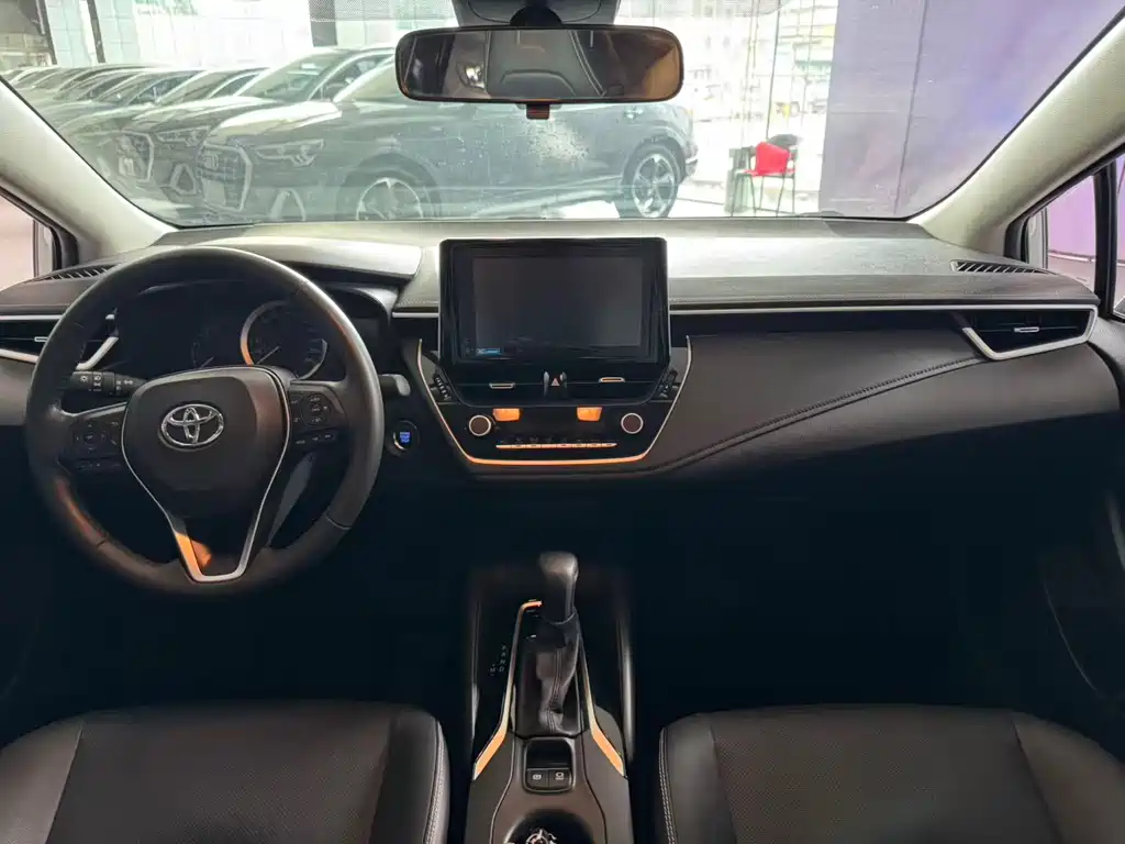 Toyota Corolla 2022 — фото 10