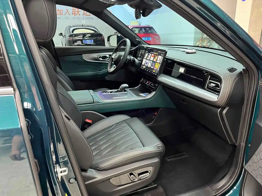 GAC Trumpchi GS8 2022 — фото 13