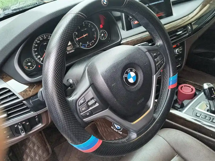 BMW X5 2017 — фото 14