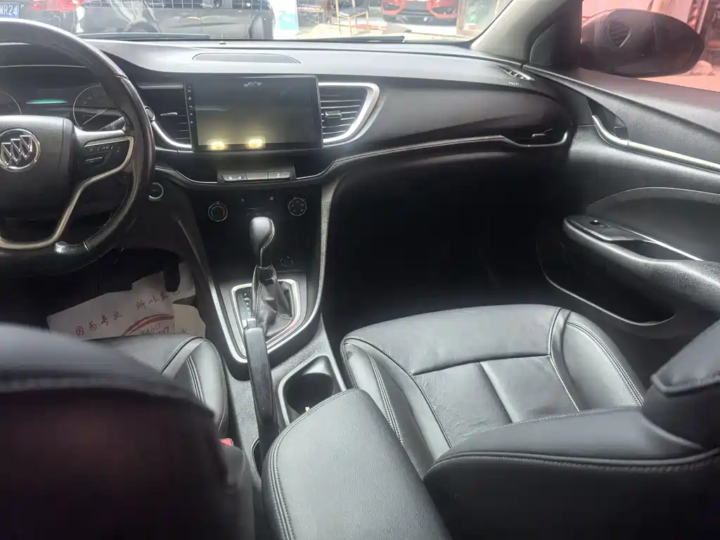 Buick Excelle GT 2018 — фото 13
