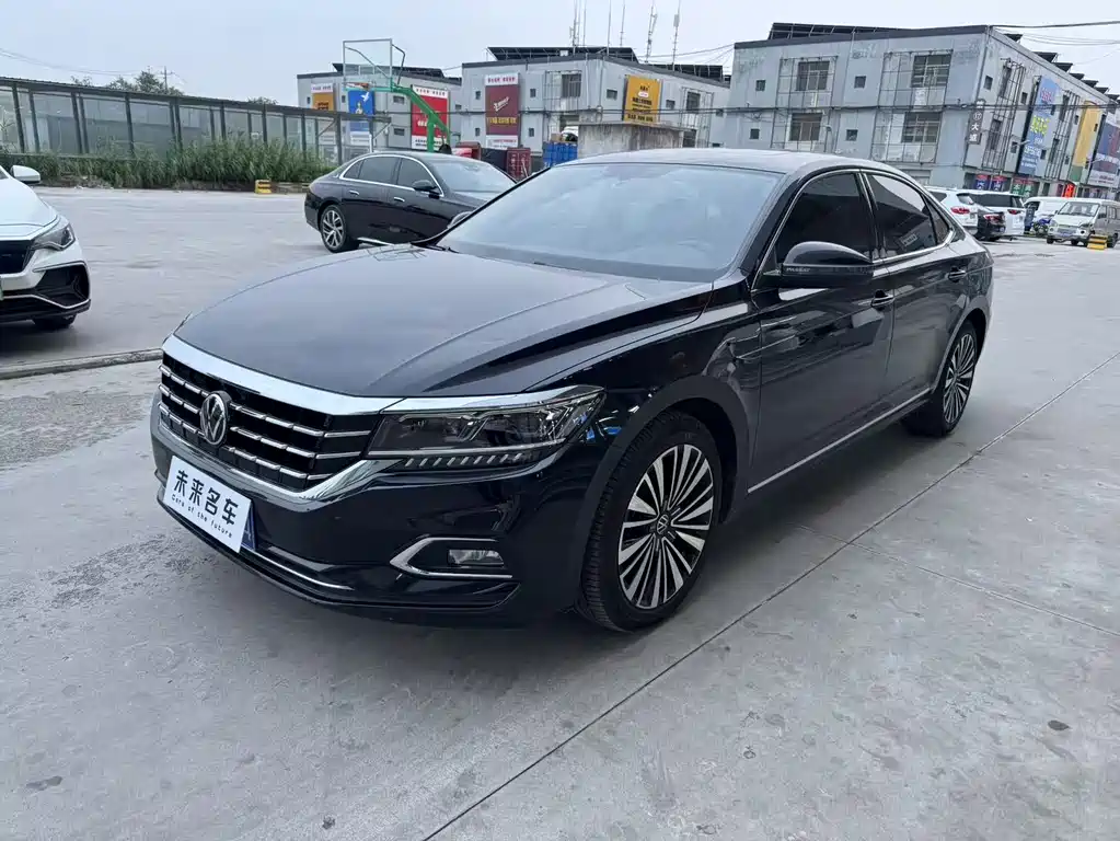 Volkswagen Passat 2020 — фото 1