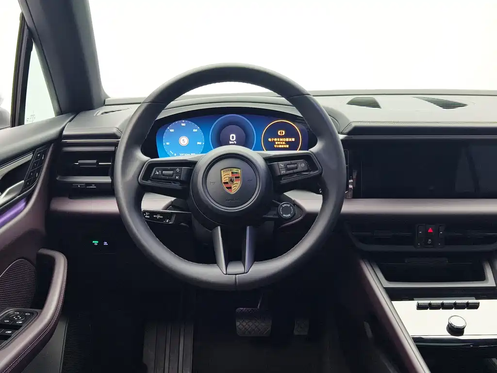 Porsche Macan EV 2024 — фото 10