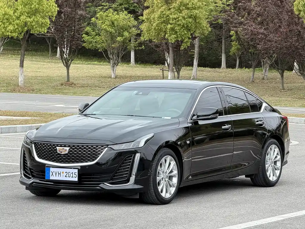 Cadillac CT5 2022 — фото 1