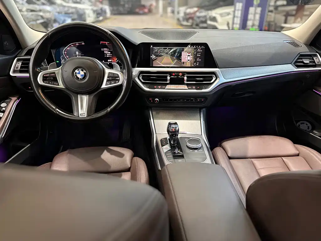 BMW 3 Series 2019 — фото 17