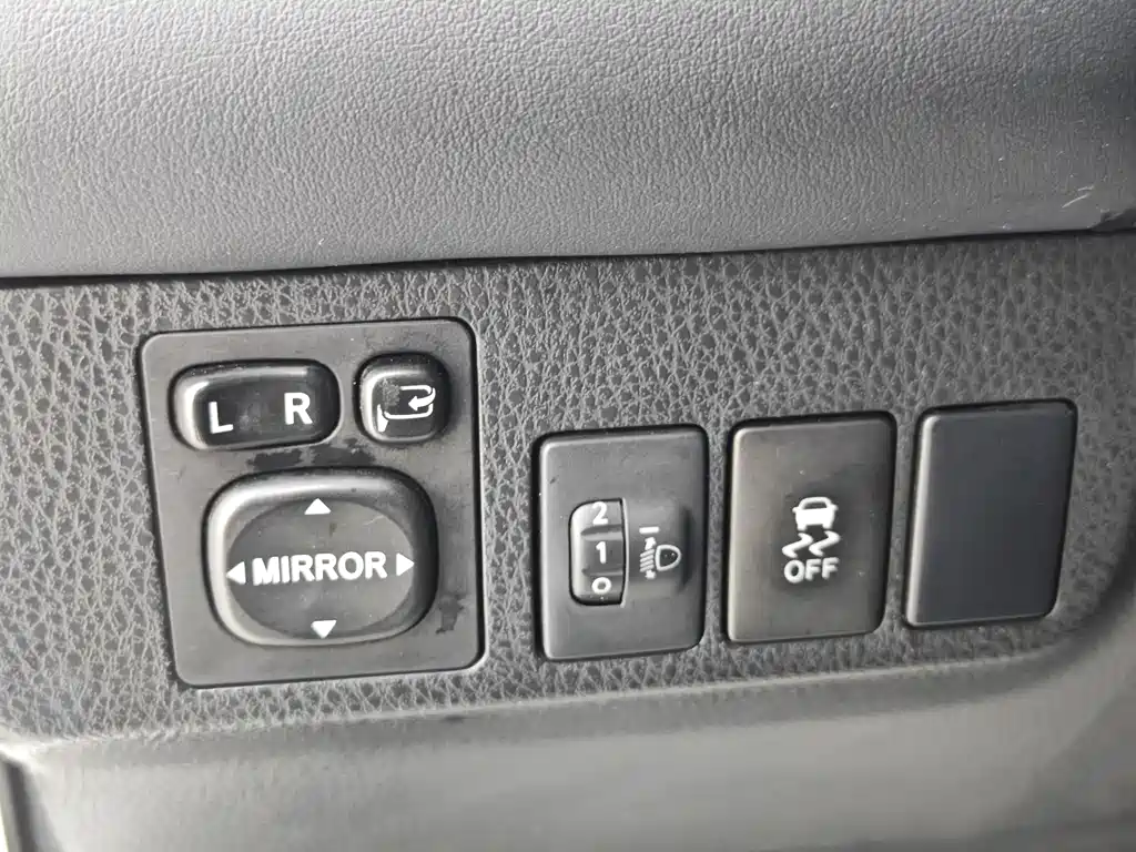 Toyota RAV4 2014 — фото 26