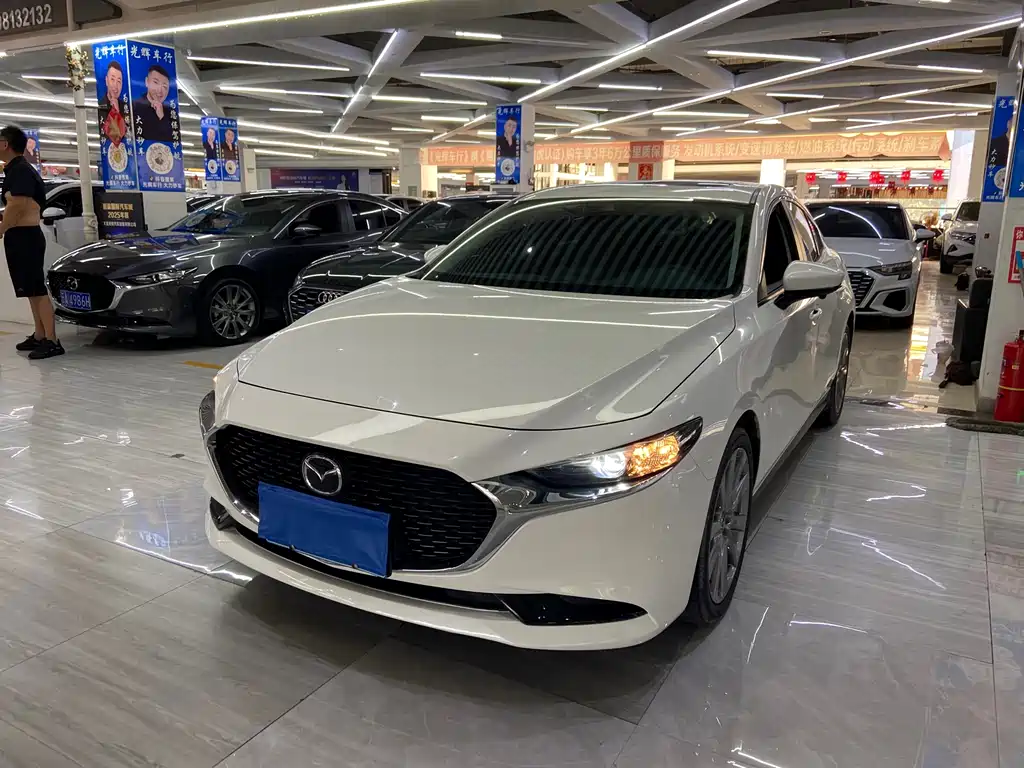 Mazda 3 Angkesela 2023
