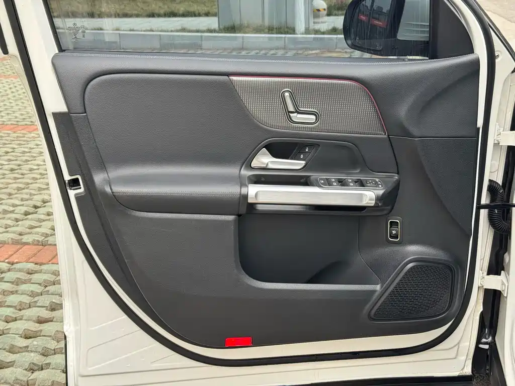 Mercedes-Benz GLB 2020 — фото 16