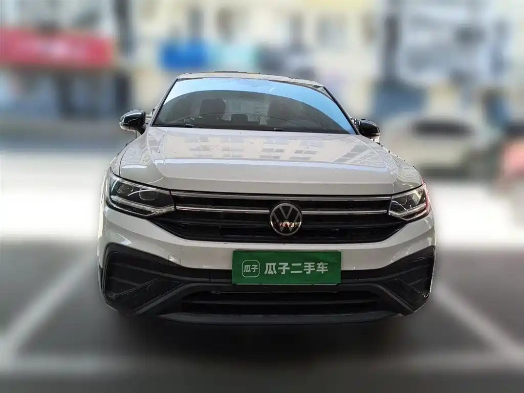 Volkswagen Tiguan L 2025 — фото 2