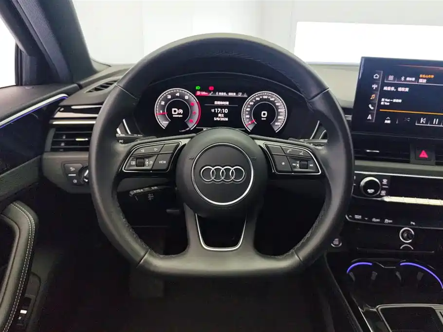 Audi A4L 2023 — фото 15