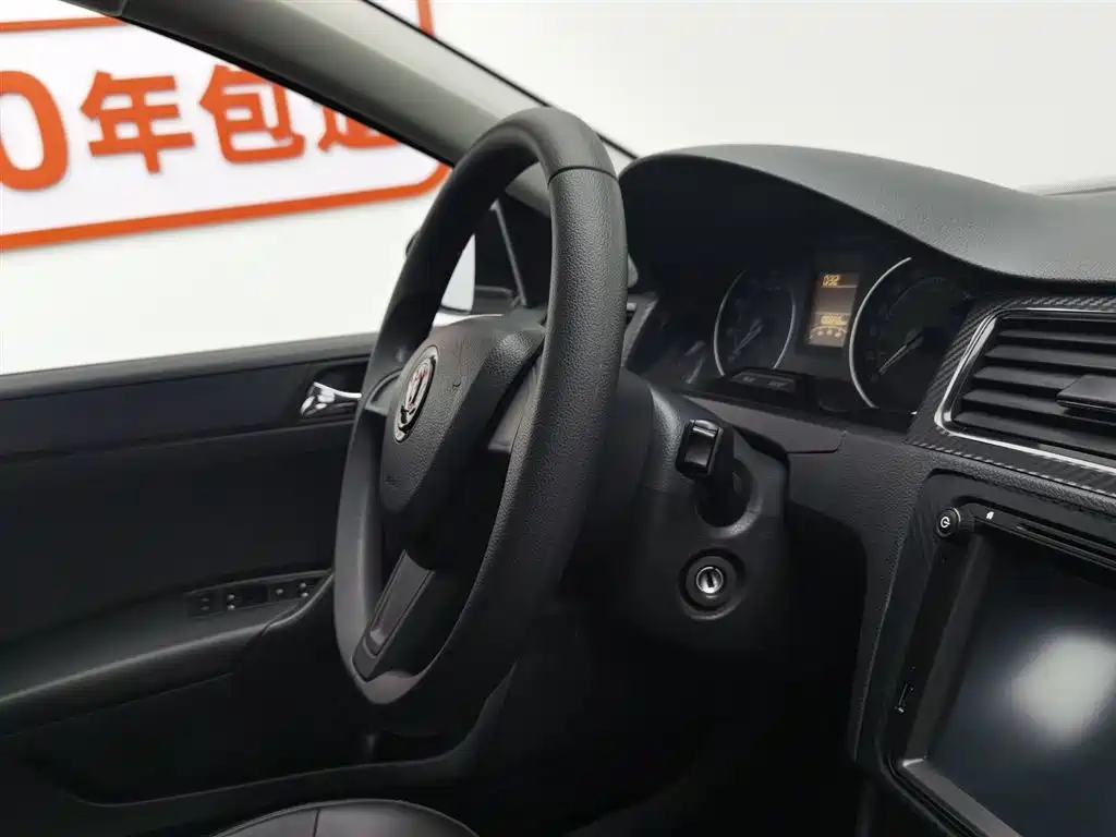 Skoda Rapid Spaceback 2016 — фото 22