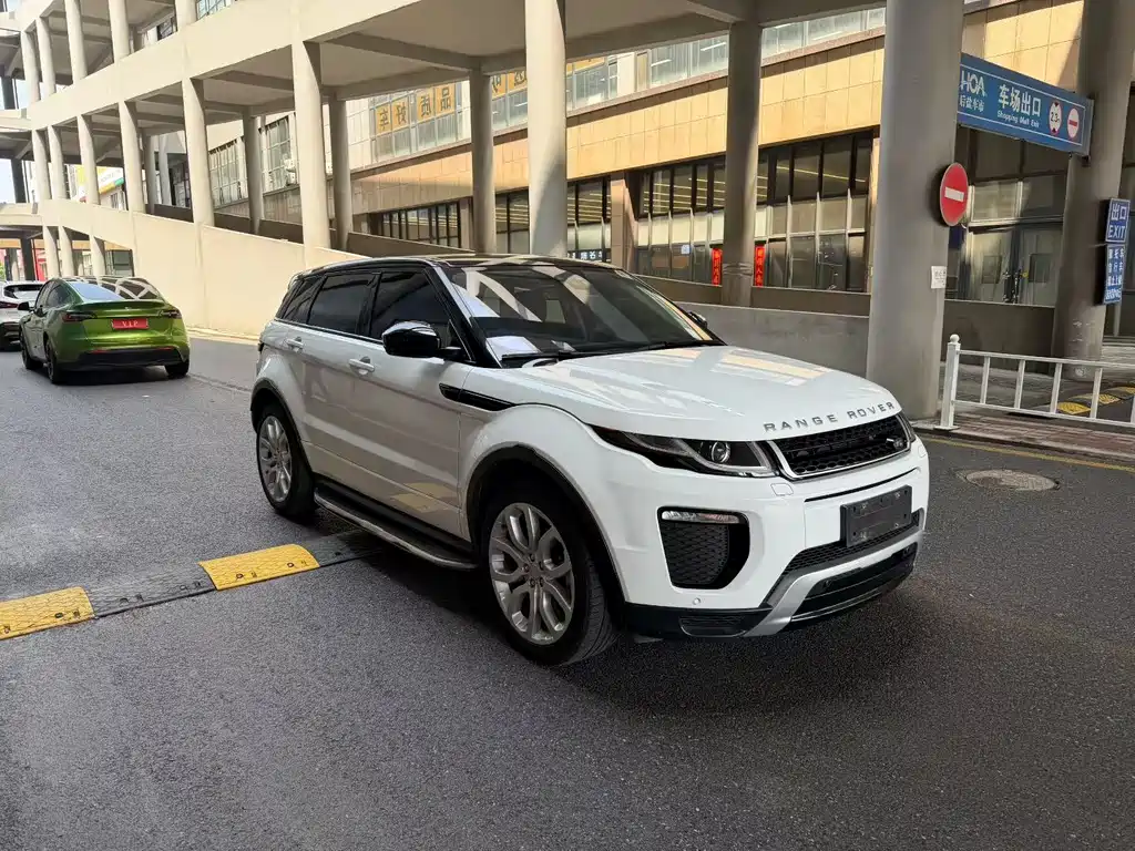 Land Rover Evoque 2020 — фото 3
