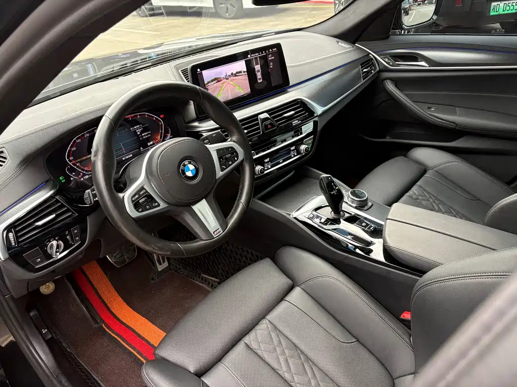 BMW 5 Series 2023
