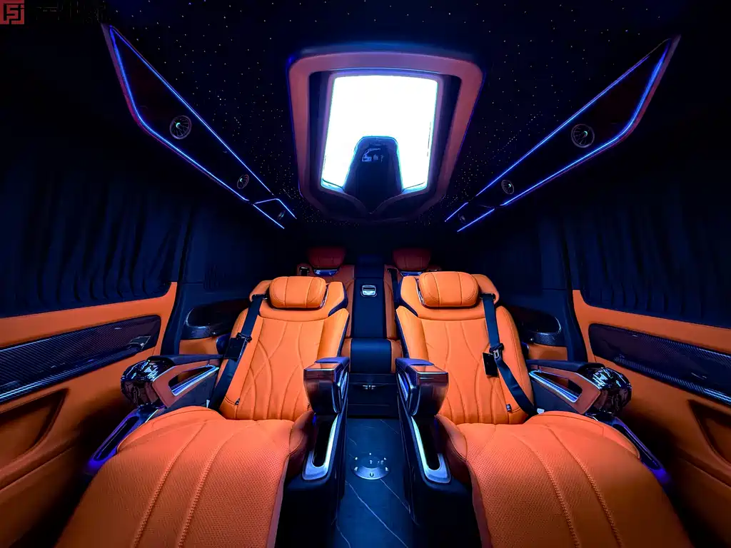 Mercedes-Benz Vito 2025 — фото 15