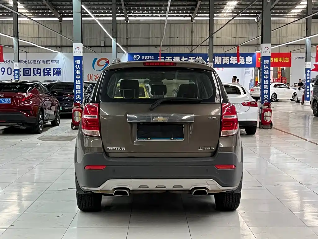 Chevrolet Captiva 2016 — фото 14