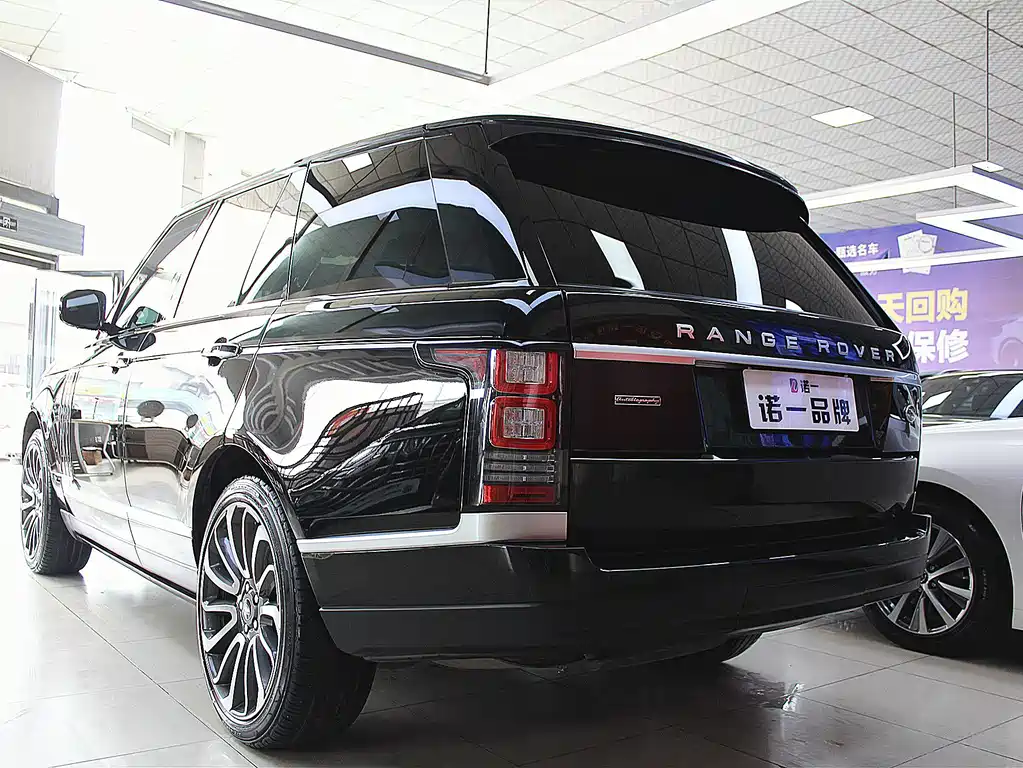 Land Rover Range Rover 2017 — фото 14