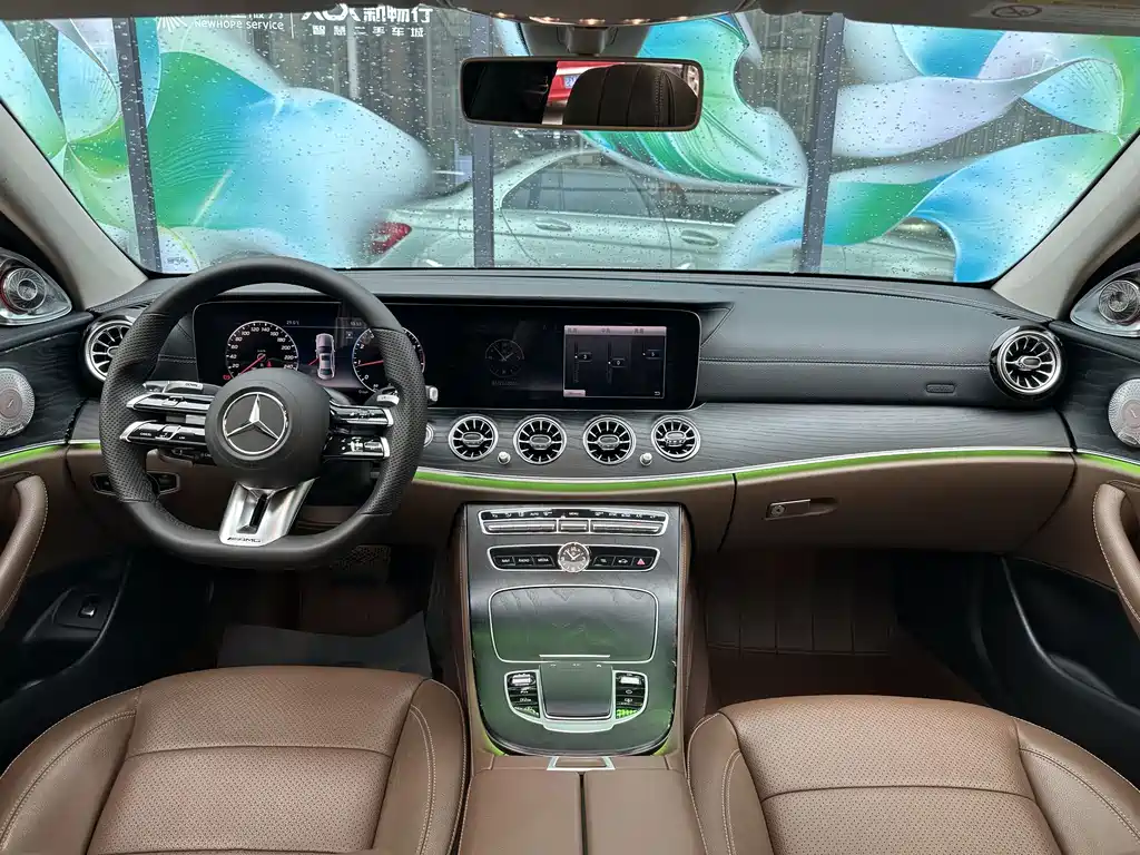 Mercedes-Benz E-Class 2019 — фото 12