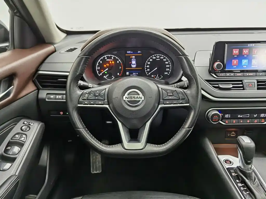 Nissan Teana 2019 — фото 11