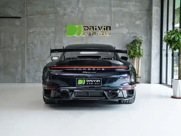 Porsche 911 2023
