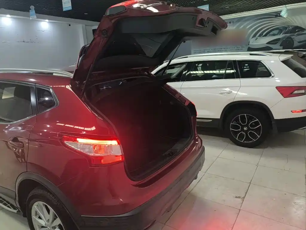 Nissan Qashqai 2016 — фото 19