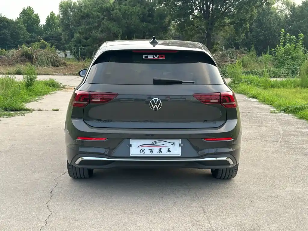 Volkswagen Golf 2026