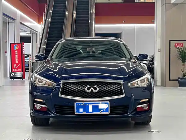 Infiniti Q50L 2016