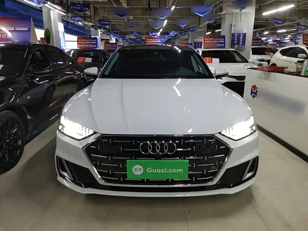 Audi A7L 2023 — фото 3