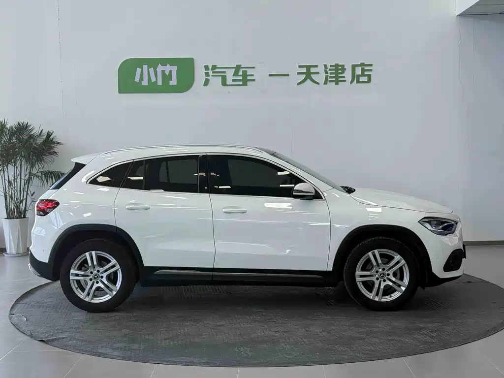 Mercedes-Benz GLA 2020 — фото 8