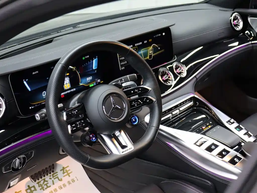 Mercedes-Benz AMG GT 2024 — фото 10