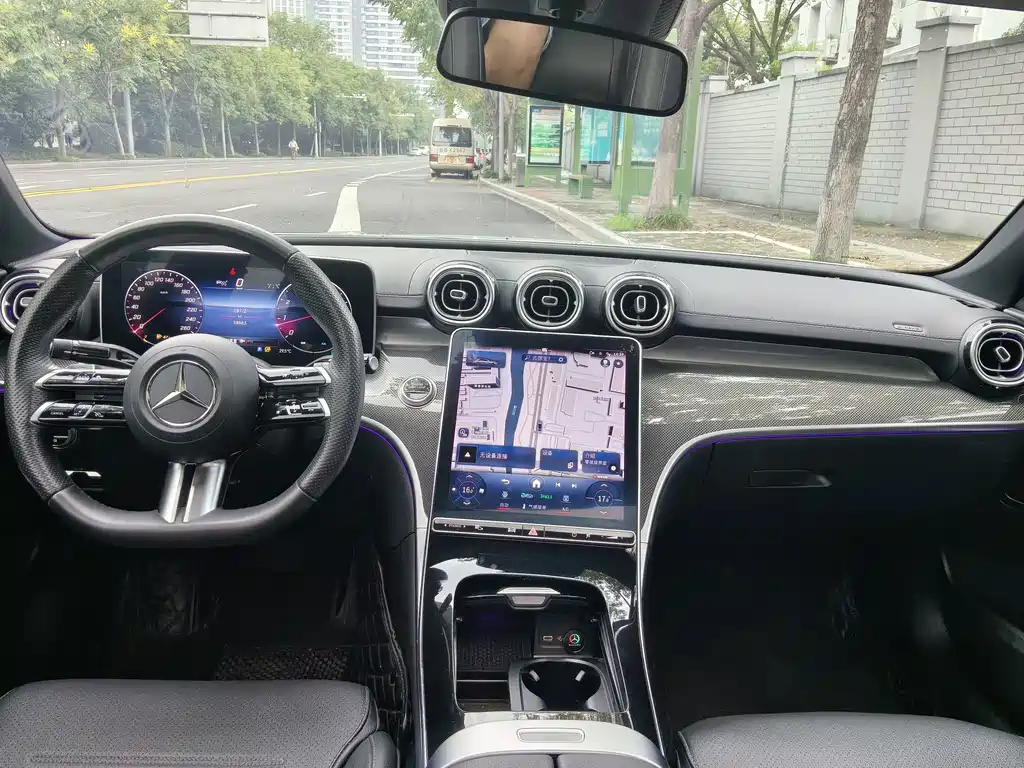 Mercedes-Benz C-Class 2023 — фото 4