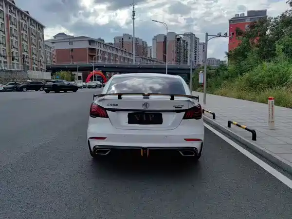 MG MG6 2021
