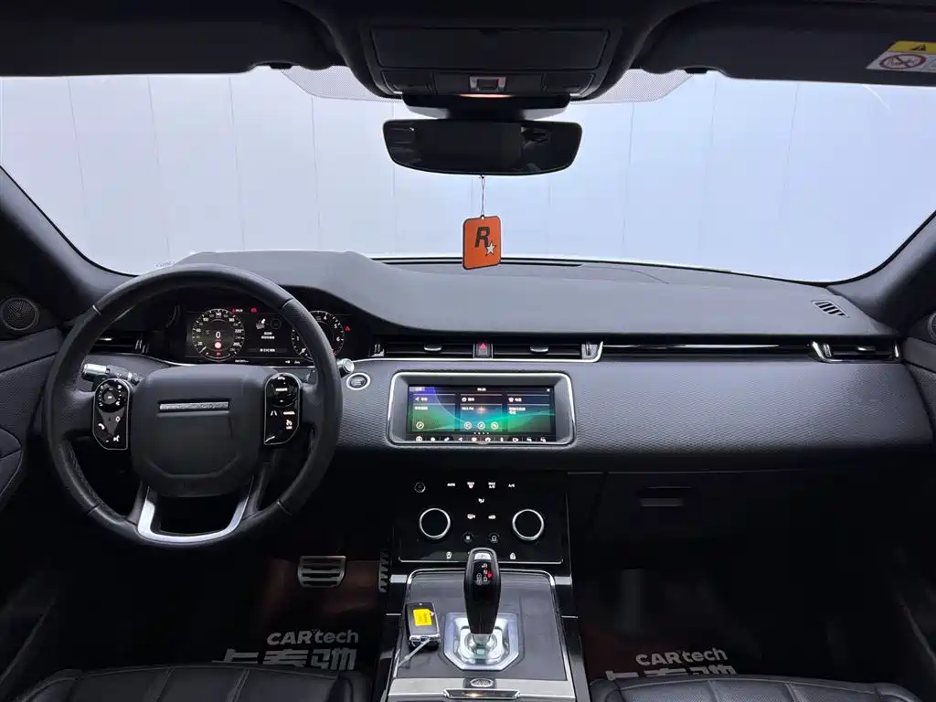 Land Rover Evoque 2020 — фото 21