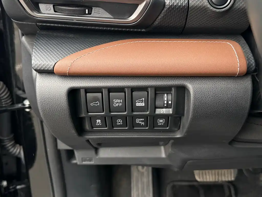 Subaru Forester 2023 — фото 14