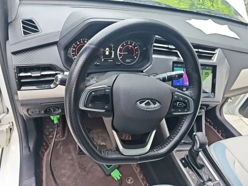 Chery Tiggo 3x 2022 — фото 11