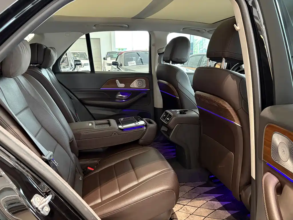 Mercedes-Benz GLE 2020 — фото 13