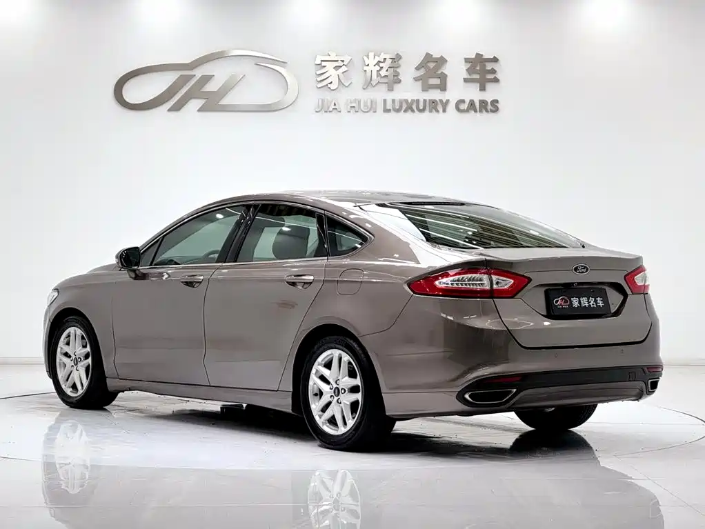 Ford Mondeo 2015 — фото 5
