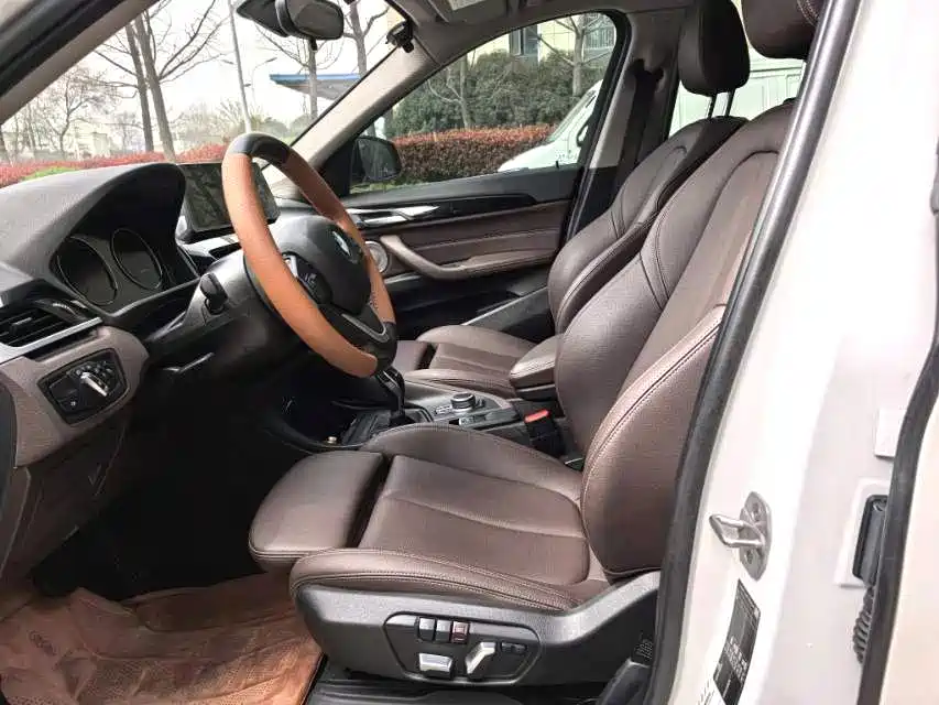 BMW X1 2021