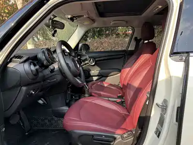 MINI MINI 2022