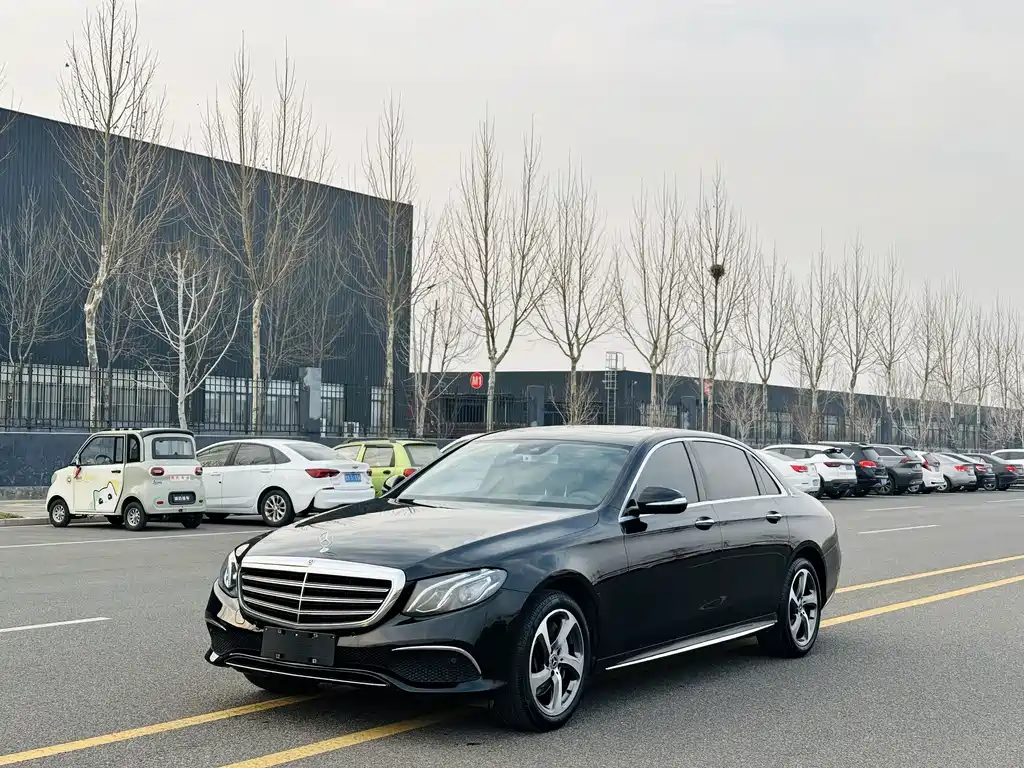 Mercedes-Benz E-Class 2017 — фото 1